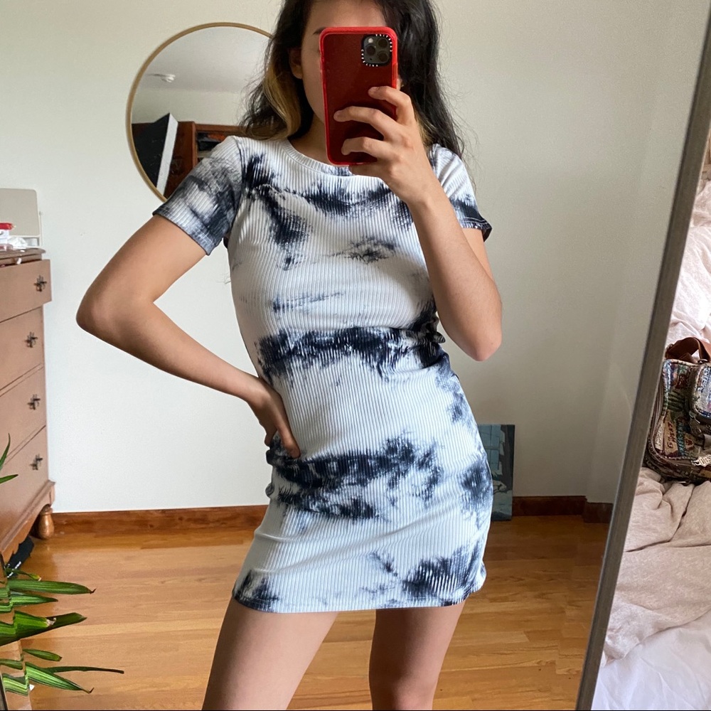 AMAZING tie die dress
